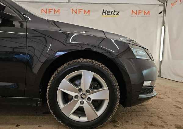 Skoda Octavia cena 68900 przebieg: 145355, rok produkcji 2020 z Skalbmierz małe 379